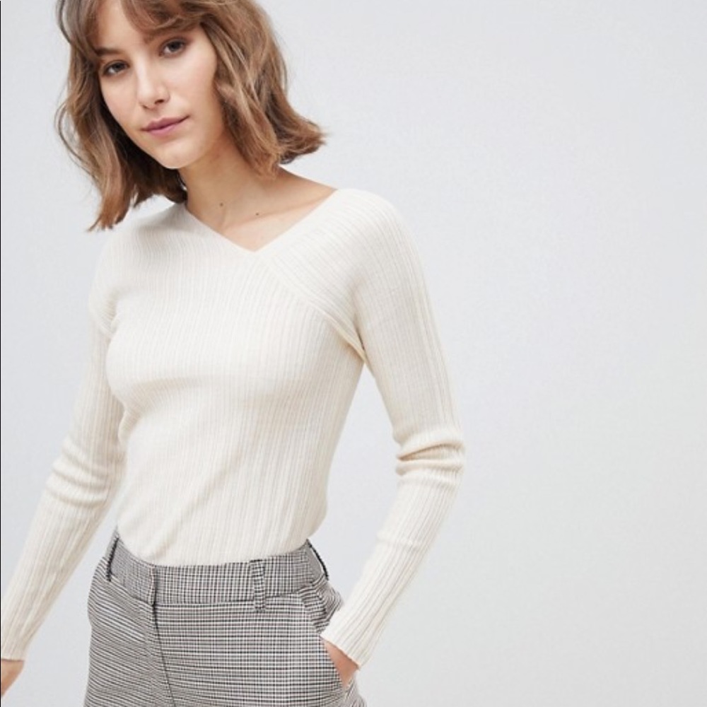 NWT Ribbed Sweater